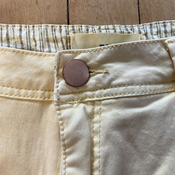 Buckle Shorts Women’s Small BKE Yellow Denim Mid Rise Stretch - Picture 2 of 13